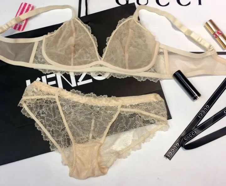 Luxury Lace Bra & Panty Set – Elegant & Comfortable