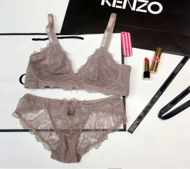 Luxury Lace Bra & Panty Set – Elegant & Comfortable